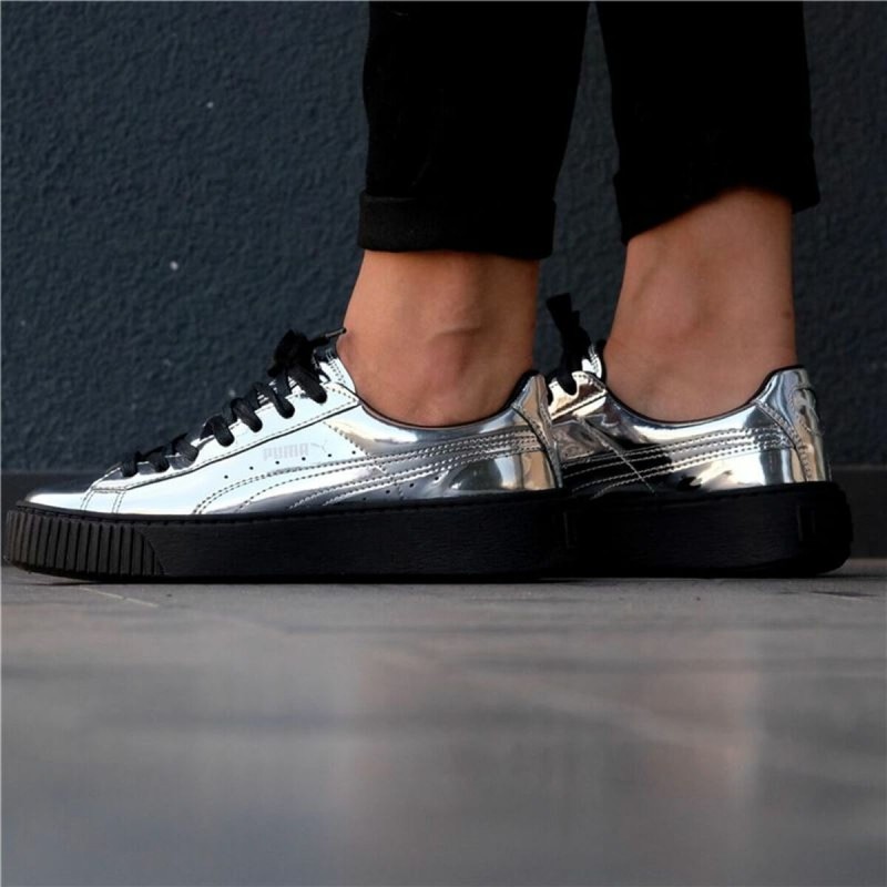 Sports Trainers for Women Puma Basket Platform Metallic  Light grey