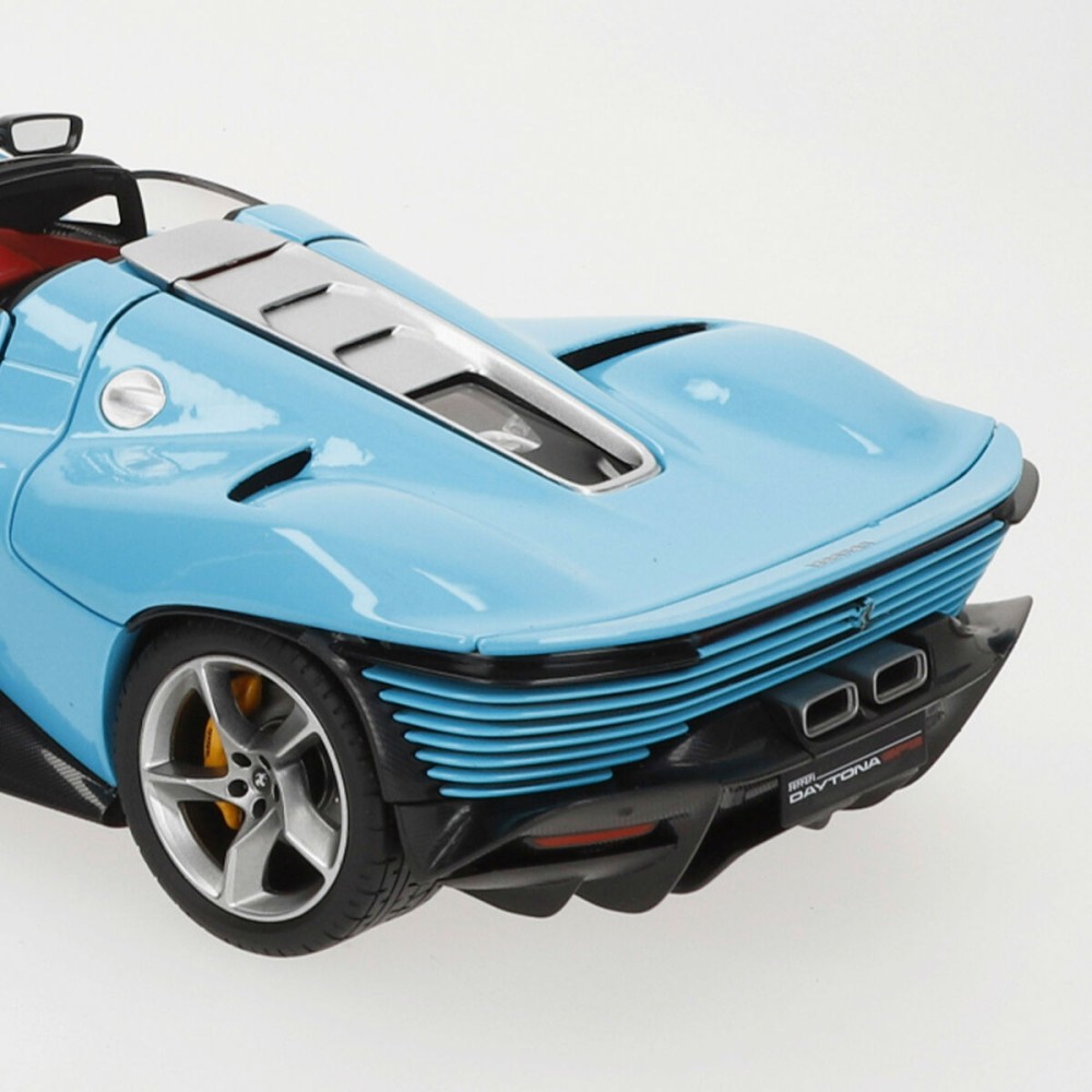 Car Bburago Ferrari Daytona SP 1:18