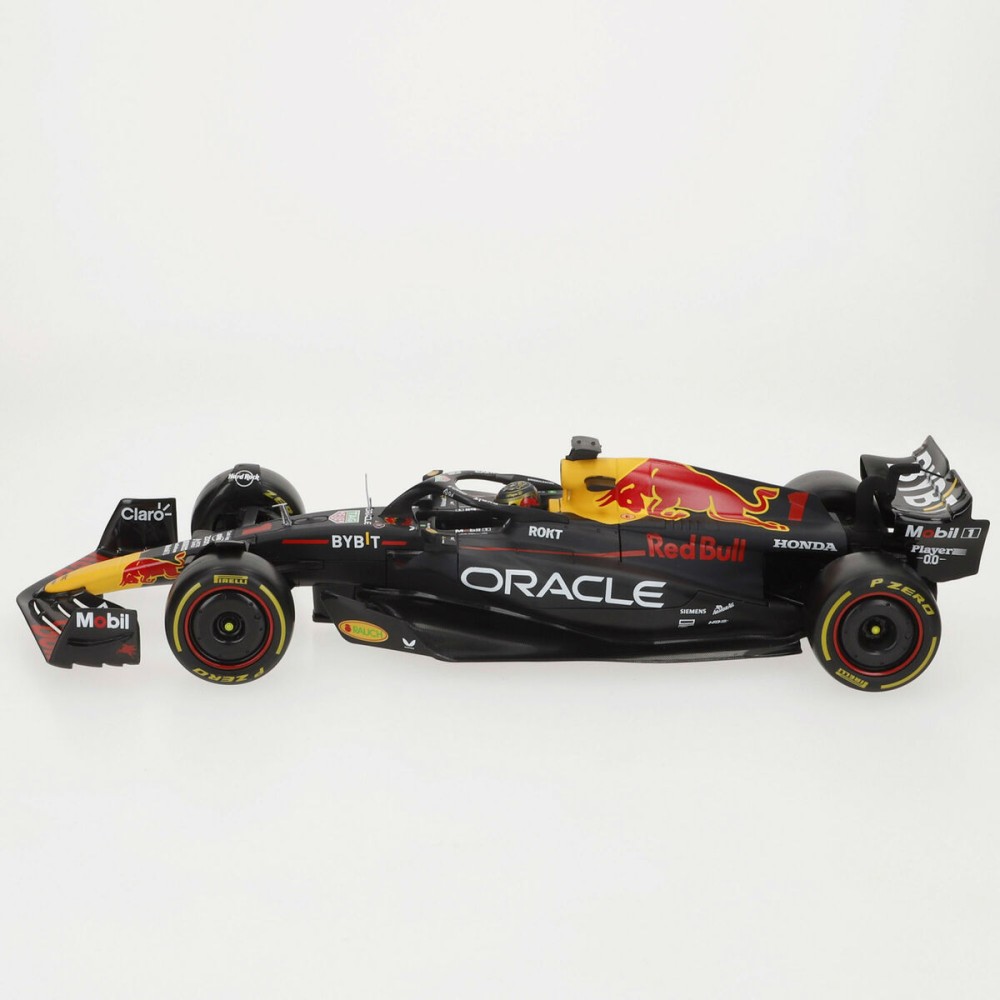 Car Bburago F1 Race Oracle Red Bull Racing RB19 1:18