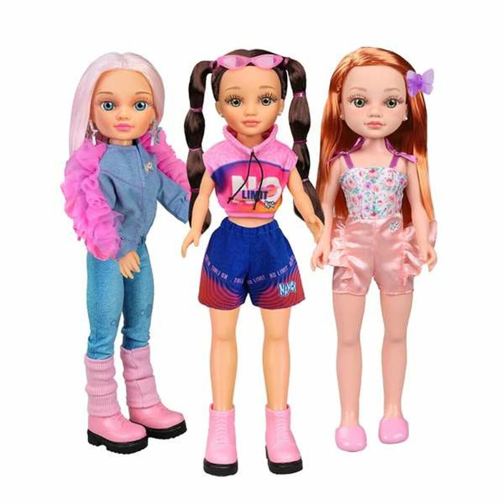 Doll's clothes Famosa Nancy