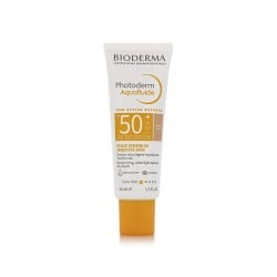 Crème Solaire Avec Couleur Bioderma Photoderm Aquafluide Light SPF 50+ 40 ml