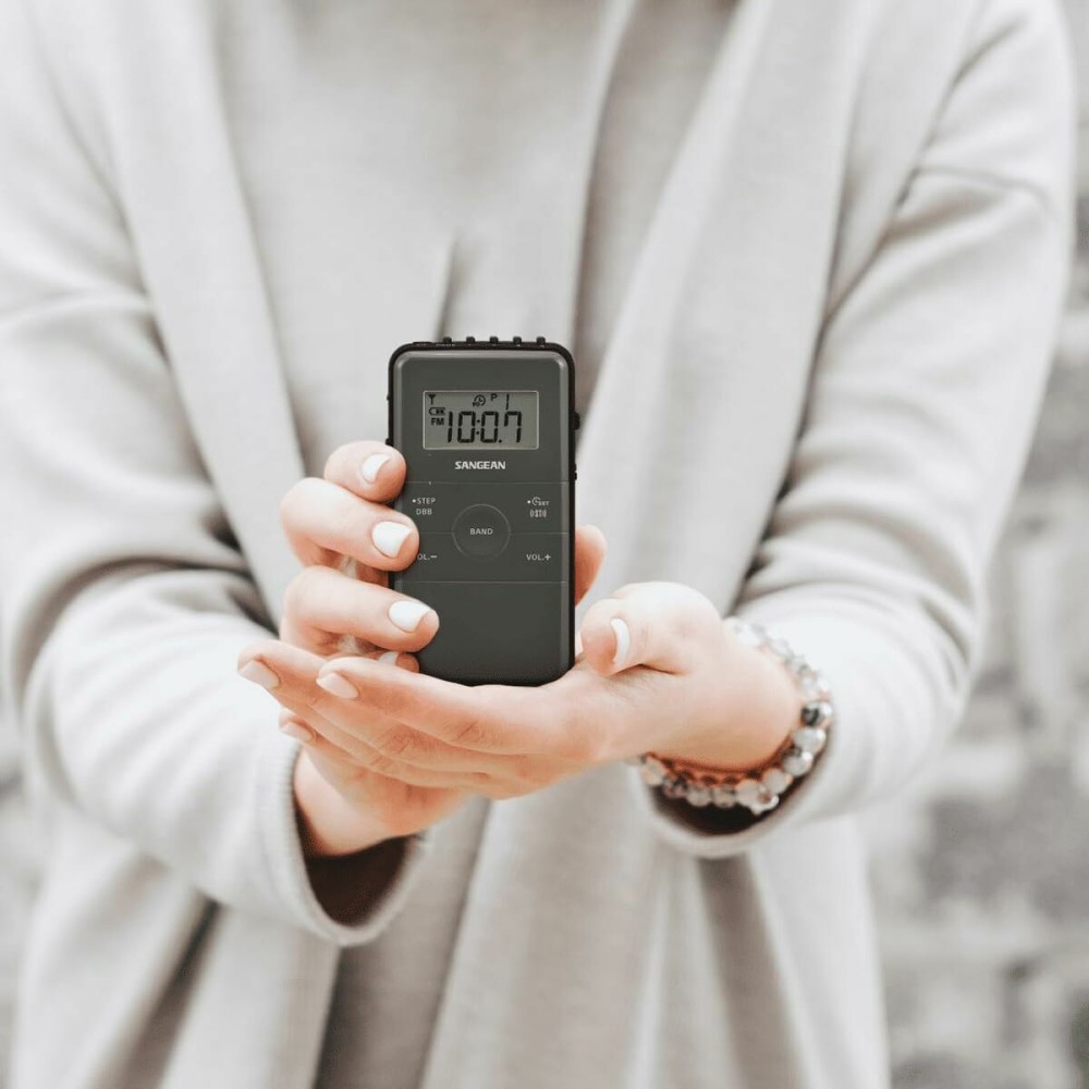 Tragbares Radio Sangean DT-140 Schwarz AM/FM