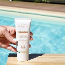 Écran solaire visage Institut Esthederm PHOTO REGUL 50 ml