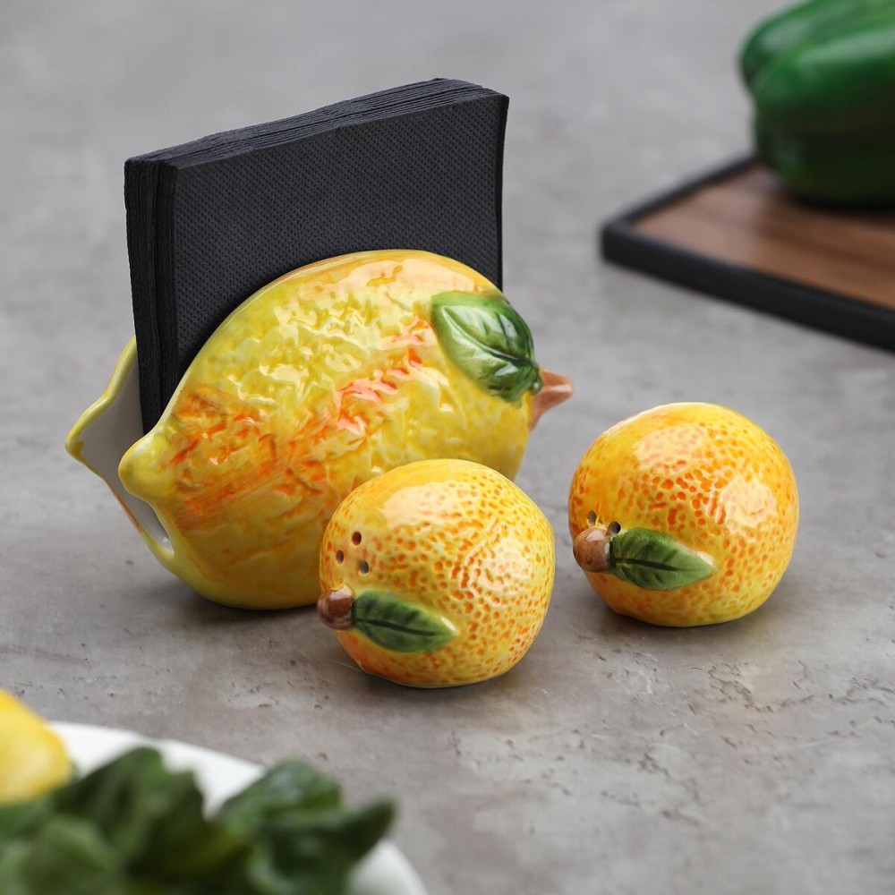 Salt and Pepper Shakers Versa Ceramic Dolomite Lemon 5,2 X 7,2 X 5,6 CM