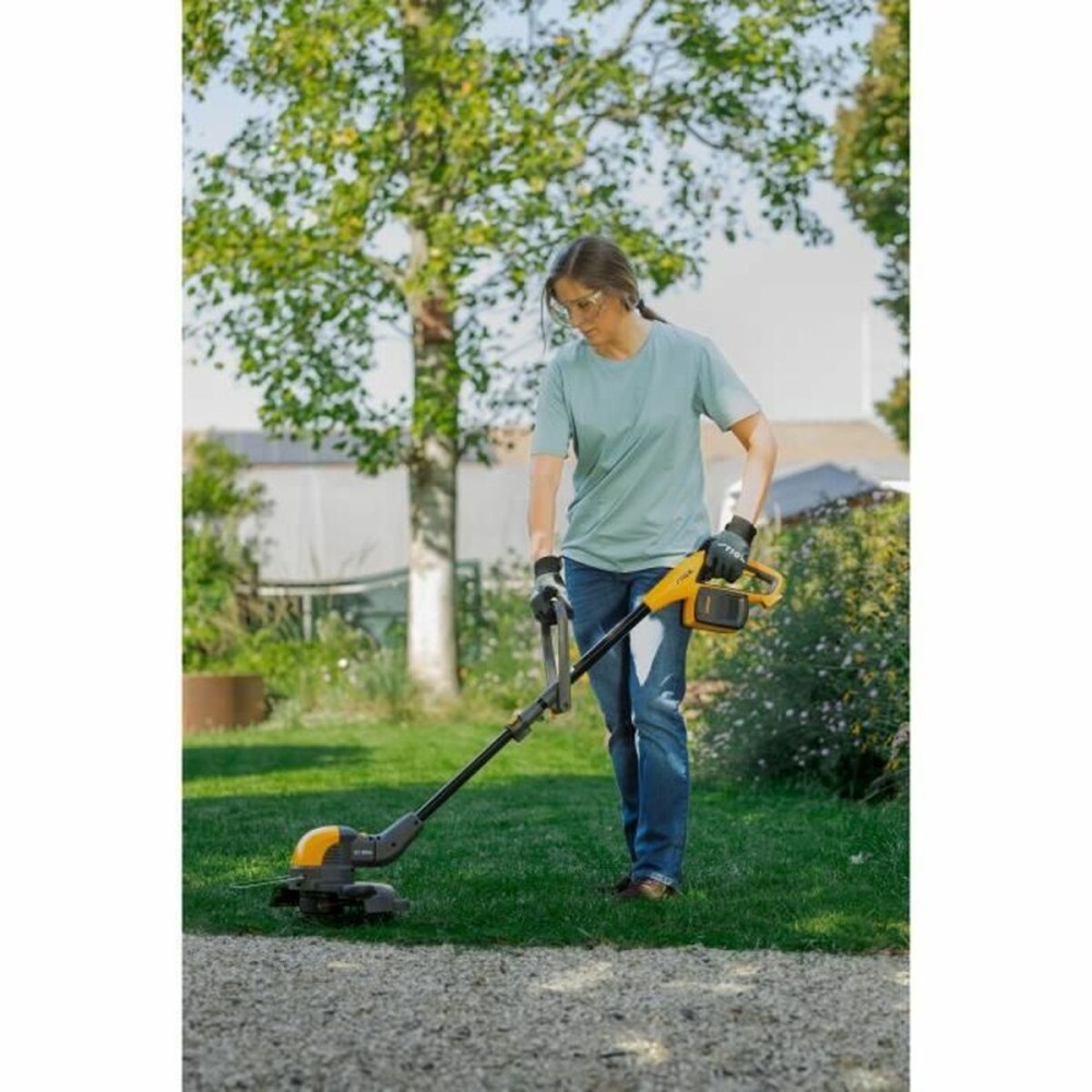 Multi-function brushcutter STIGA GT300e 2 Ah 20 V