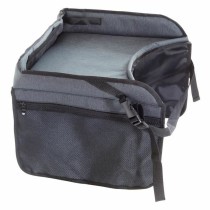 Tray Tineo