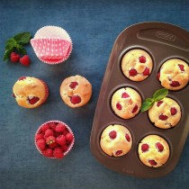 Muffinform Pyrex Braun Metall