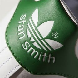 Casual Damenturnschuh Adidas Originals Sthan Smith Weiß