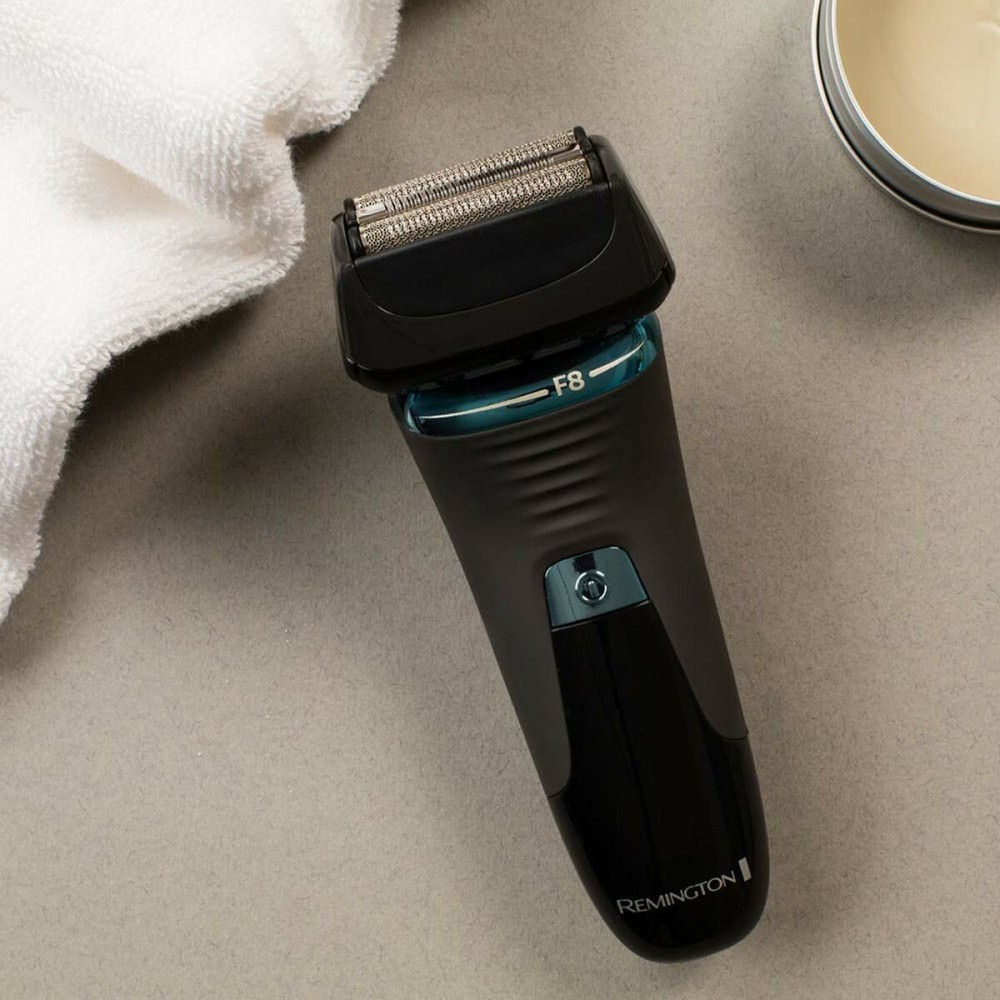 Electric shaver Remington PRO CAPTURE CUT XF8705