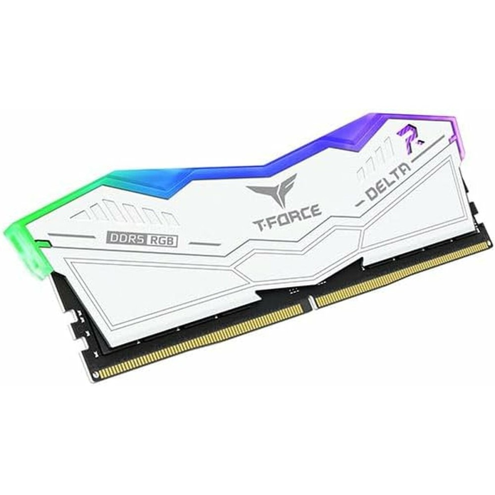 RAM Speicher Team Group FF4D532G6000HC38GDC01