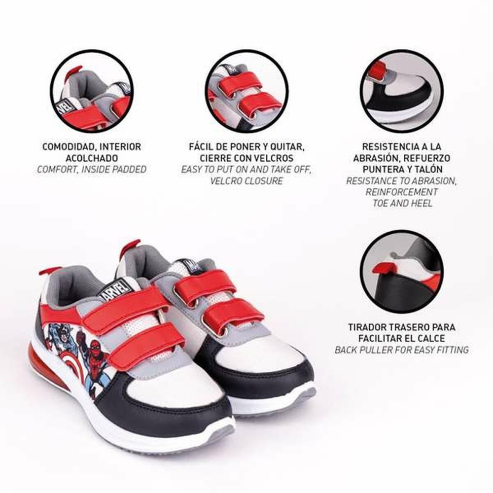 Chaussures de Sport pour Enfants The Avengers Noir