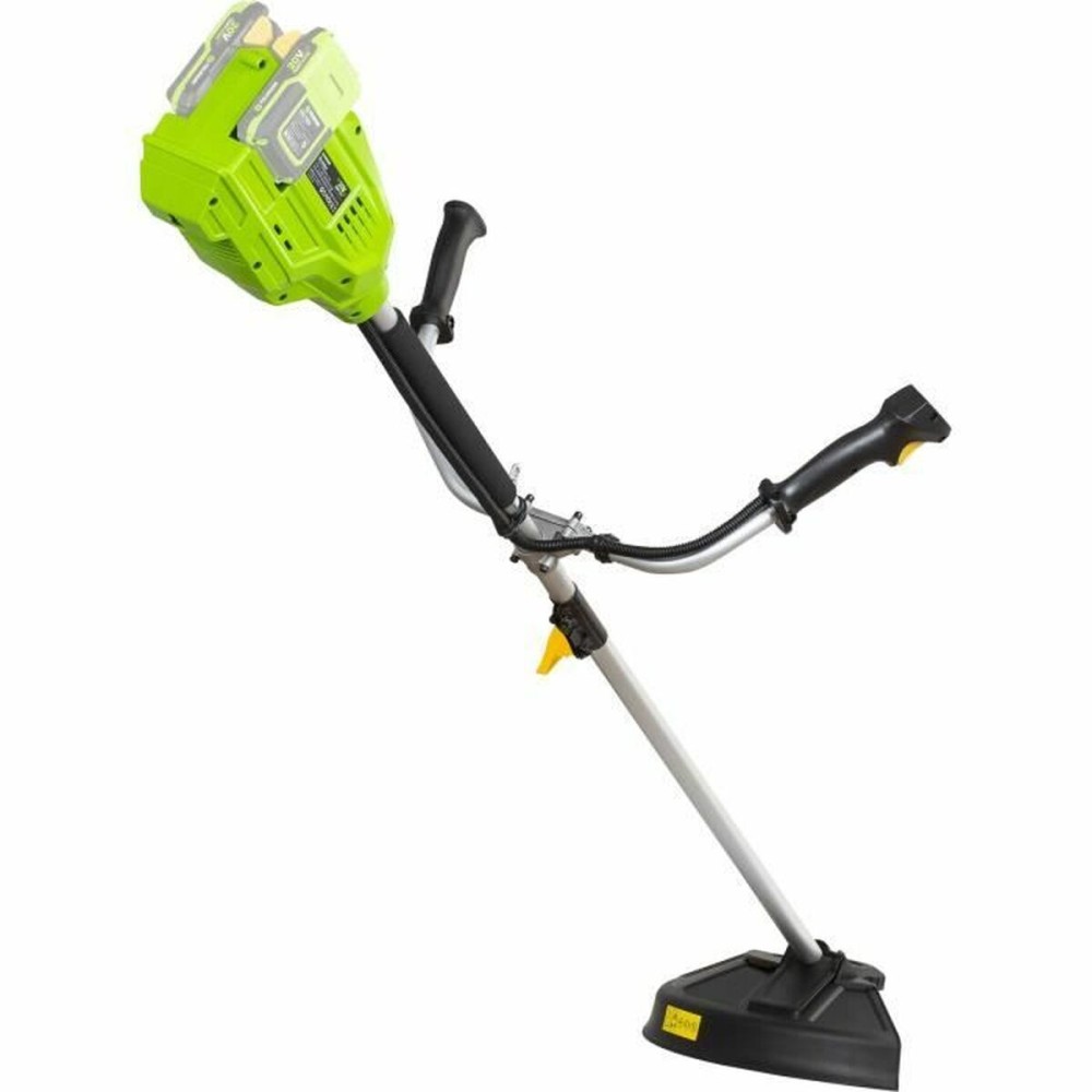 Lawn mower Fieldmann 20 V 37 cm