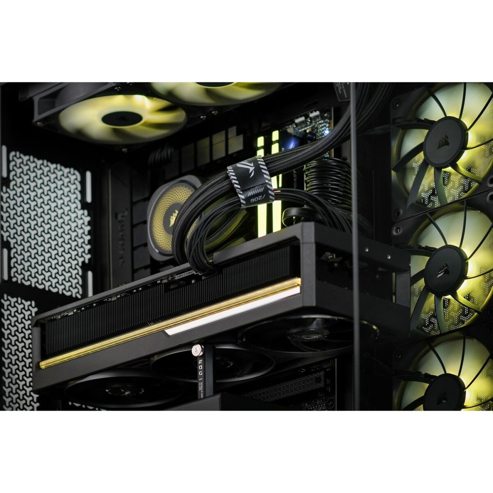 PC de bureau Actina Actina iCUE 9800X3D/64B/2TB/RTX5090/1000W 64 GB RAM 2 TB SSD AMD Ryzen 7 9800X3D