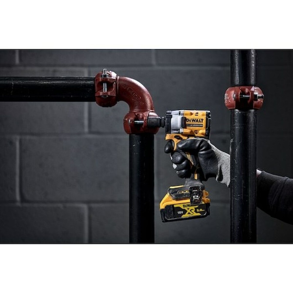 Impact wrench Dewalt DCF922P2T-QW