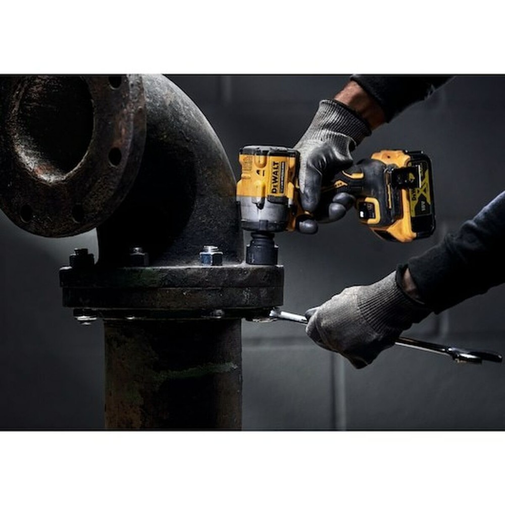 Impact wrench Dewalt DCF922P2T-QW