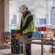 Bandsaw Dewalt DCG418NT-XJ