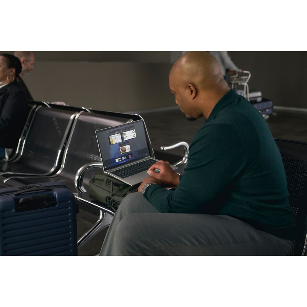Ordinateur Portable HP 81A08EA 16" Intel Core i7-1355U 16 GB RAM 512 GB SSD
