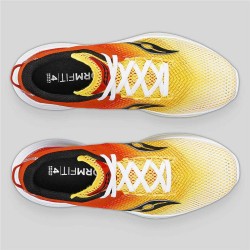 Running Shoes for Adults Saucony Kinvara 14 Yellow