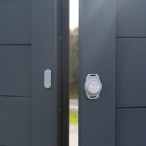 Smart Sensor for Doors and Windows Yale 05/102320/BW