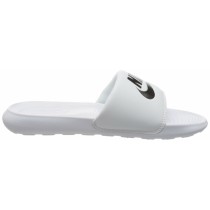 Tongs pour Femmes Nike VICTORI ONE SLIDE CN9677 100 Blanc