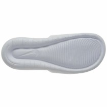 Tongs pour Femmes Nike VICTORI ONE SLIDE CN9677 100 Blanc