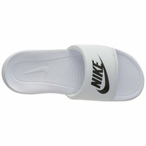 Tongs pour Femmes Nike VICTORI ONE SLIDE CN9677 100 Blanc