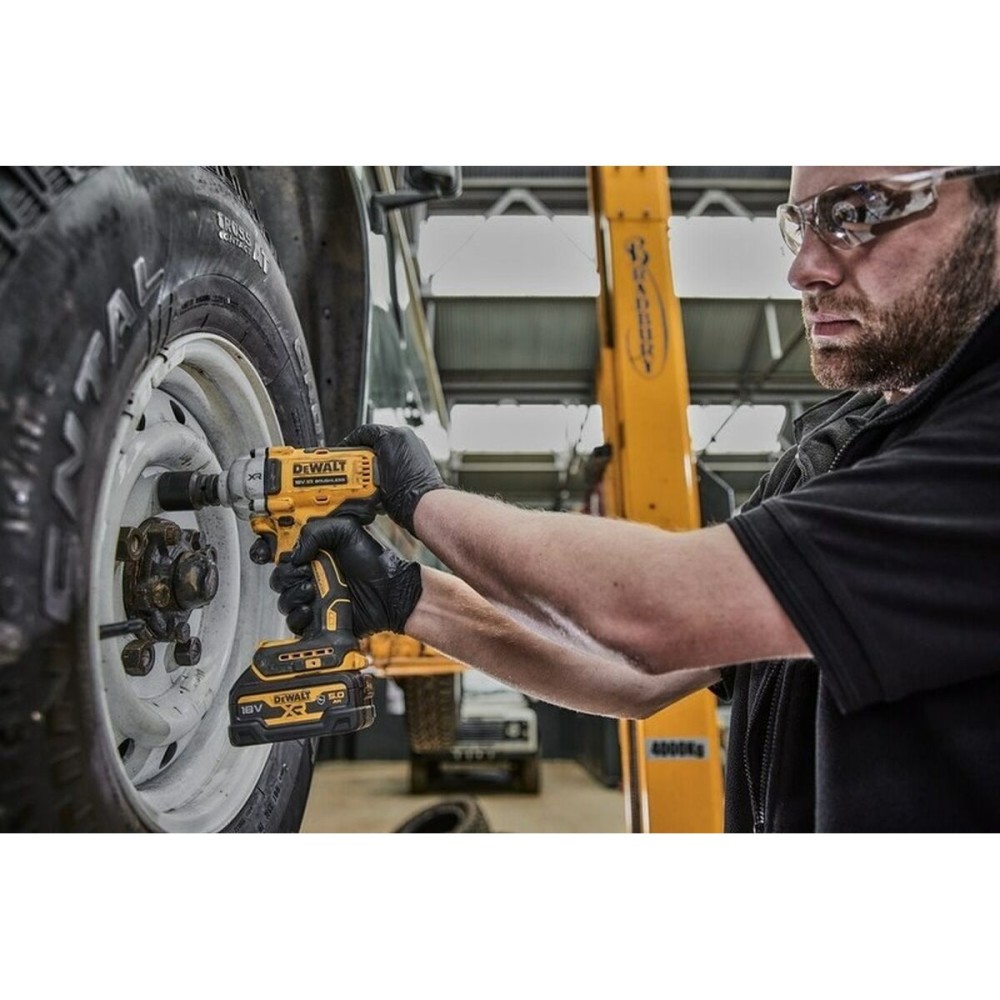 Impact wrench Dewalt DCF891P2T