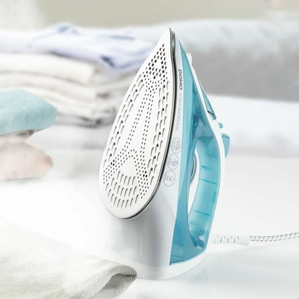 Steam Iron DOMO