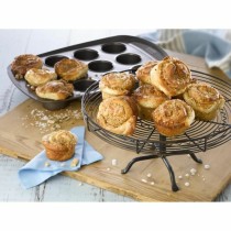 Muffinform Pyrex