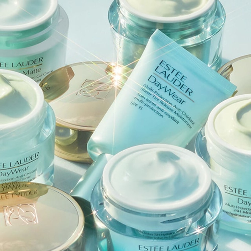 Hydrating Cream with Colour Estee Lauder DAYWEAR Spf 15 30 ml