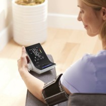 Blutdruckmessgerät für den Oberarm Braun BUA6150WE