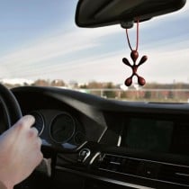 Désodorisant Pour Voiture Dr Marcus Lucky Top Bois de cèdre Plastique Parfum Pendentif (12 Unités)