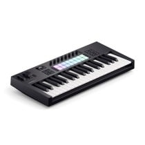 Elektronisches Klavier Novation 37 MK4