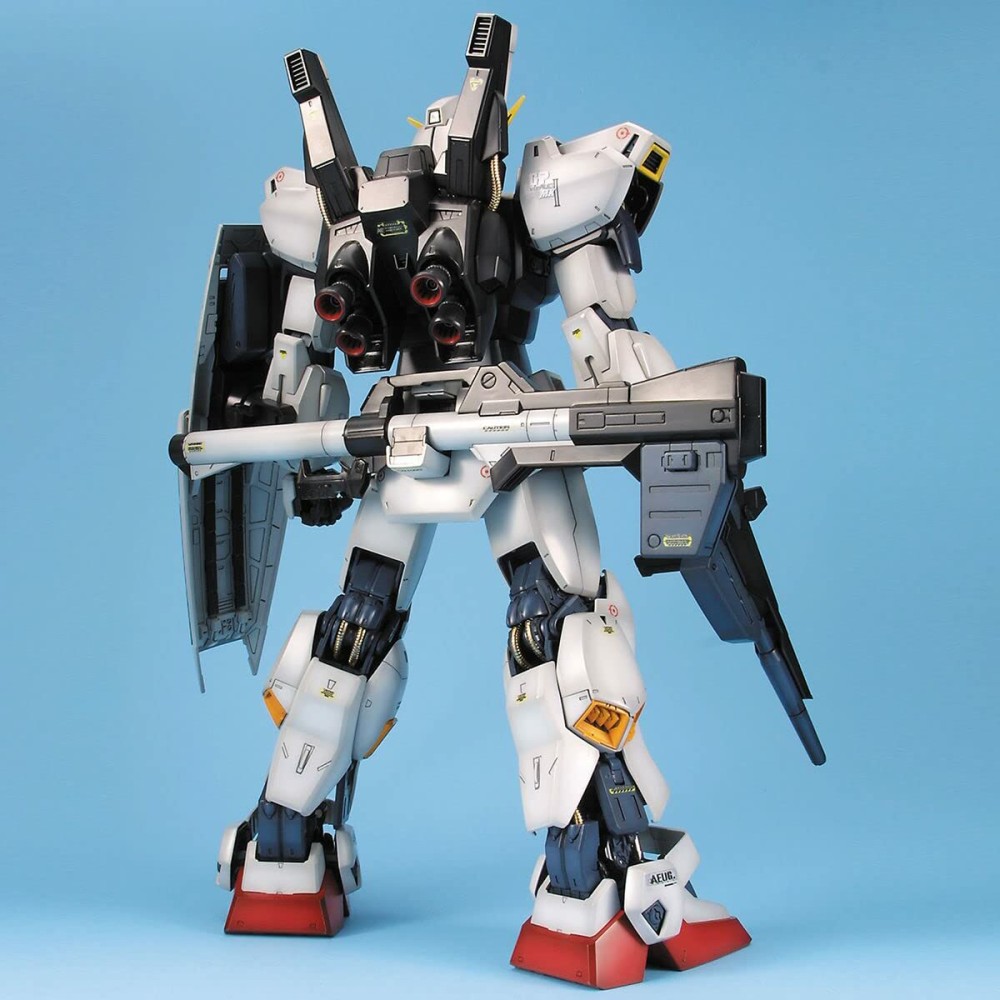Jointed Figure Bandai GUN64872
