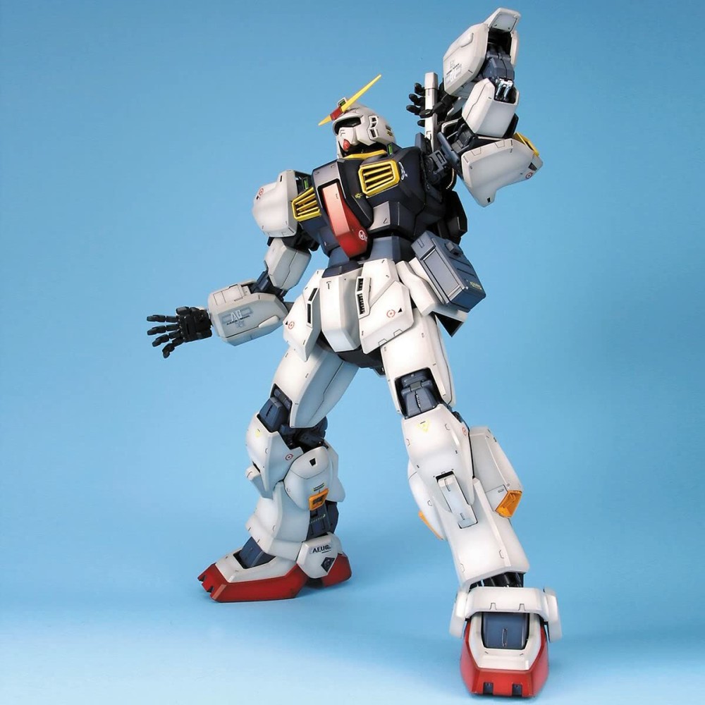 Jointed Figure Bandai GUN64872