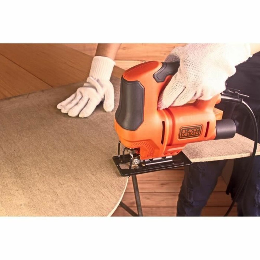 Scie sauteuse Black & Decker