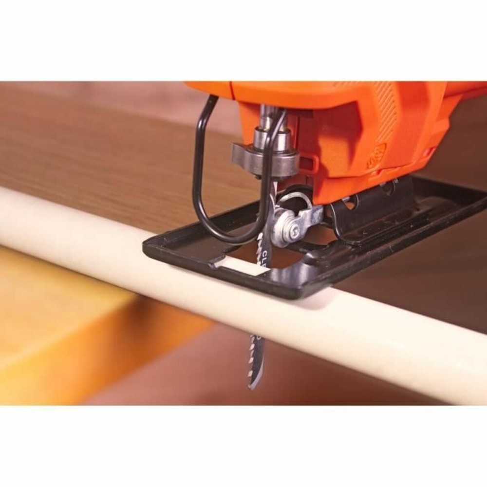 Scie sauteuse Black & Decker
