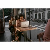 Laptop HP AD2Z8ETABE