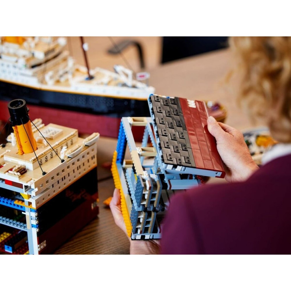 Construction set Lego Titanic 9090 Pieces