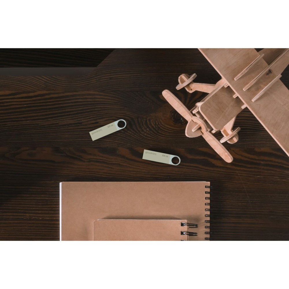 Clé USB GoodRam UUN2-0320S0R11 Noir Argenté 32 GB