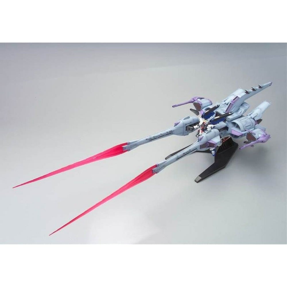 Figurine d’action Bandai METEOR UNIT + FREEDOM GUNDAM