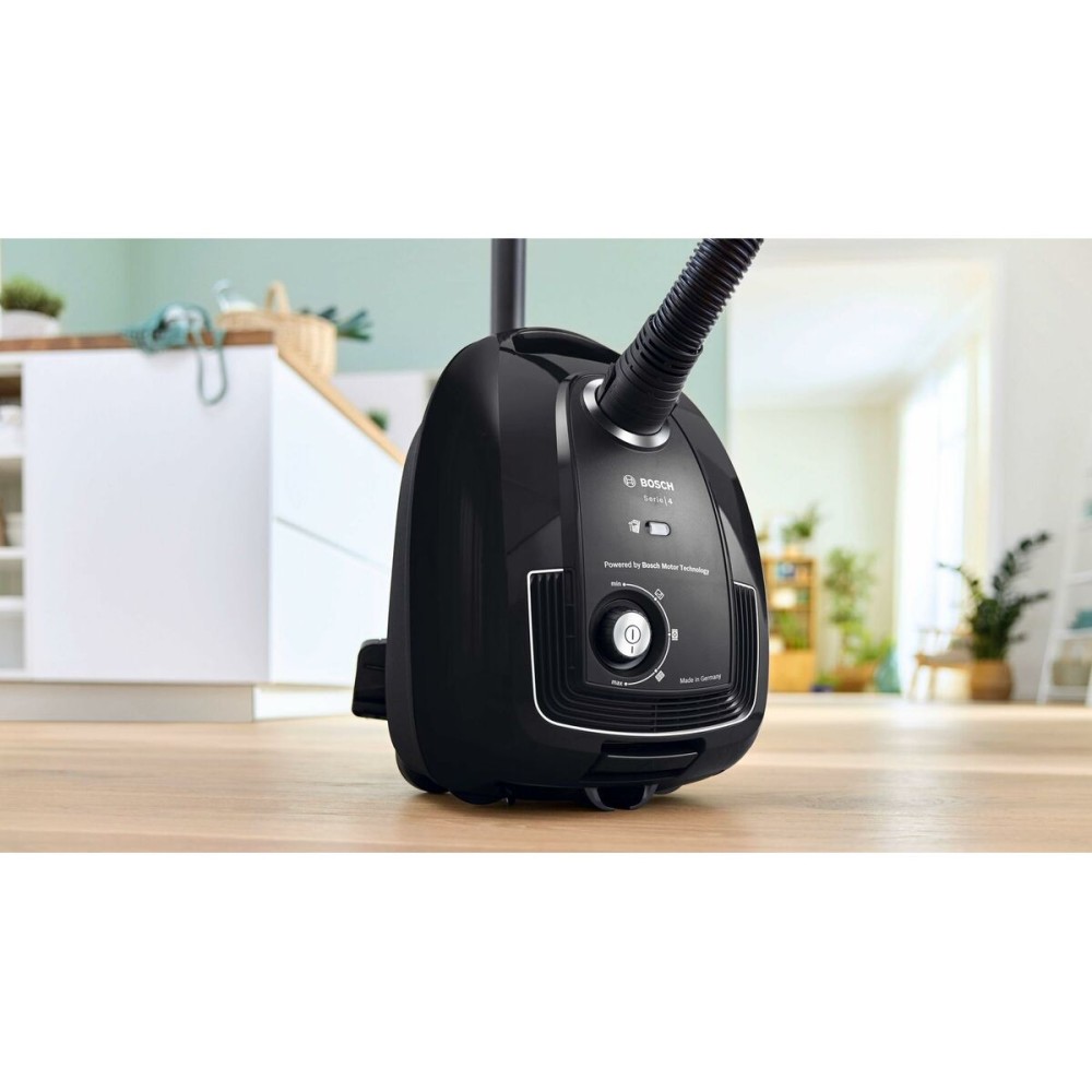 Aspirateur à sacs BOSCH BGB38BA3T 850 W