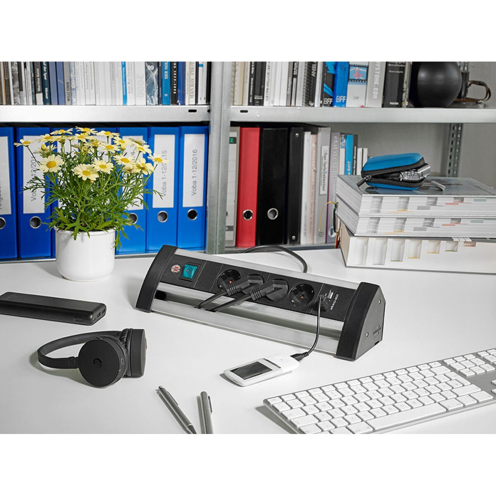 Rallonge 4 prises Schuko avec interrupteur Brennenstuhl Alu-Office-Line 3600 W USB x 2 (1,8 m)