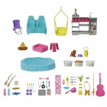 Bébé poupée Barbie