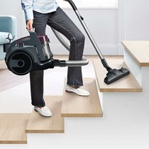 Cyclonic Vacuum Cleaner BOSCH BGC05AAA1 700 W