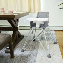 Chaise haute Bright Starts Pop N Dine Gris