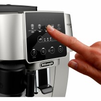 Superautomatische Kaffeemaschine DeLonghi ECAM 220.80 SB