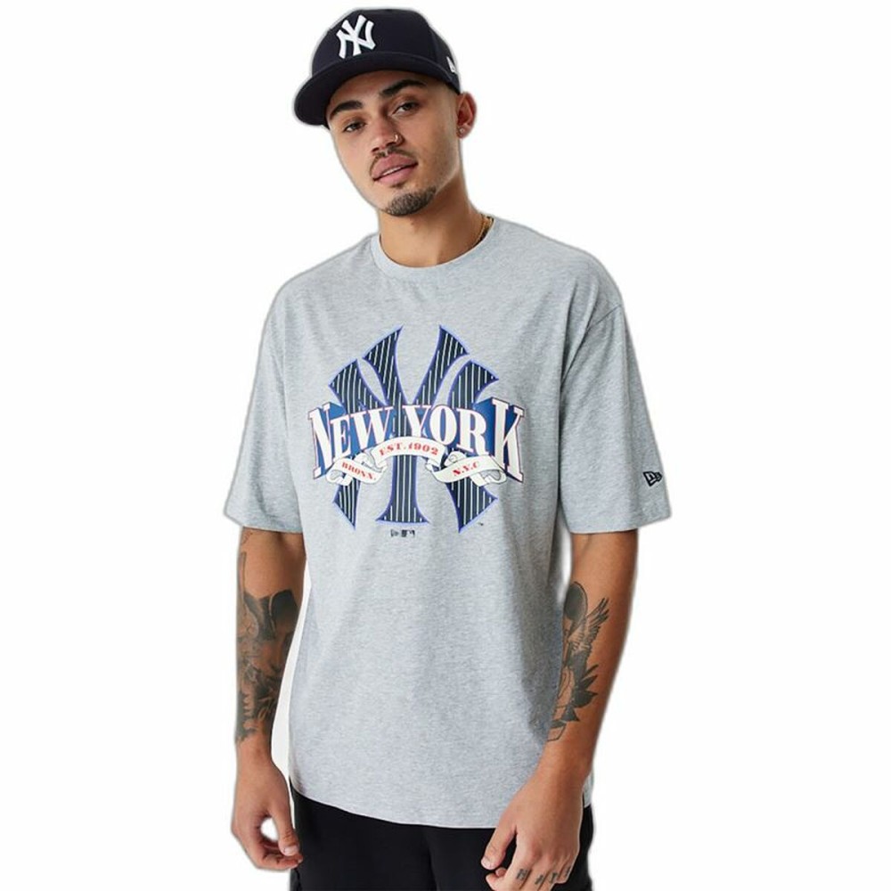 Men’s Short Sleeve T-Shirt New Era MLB Arch Graphic New York Yankees Light grey