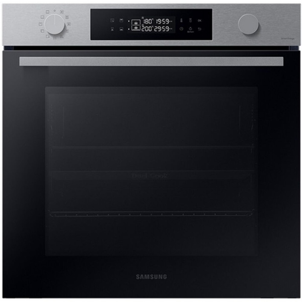 Four Samsung NV7B4430ZAS/U1
