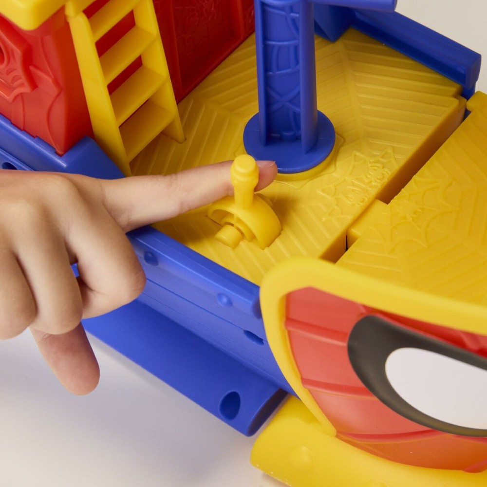 Bébé poupée Hasbro